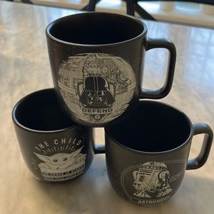 Set of 3 Star Wars, Mandalorian, R2D2, Darth Vader mugs from Williams Sonoma NWT